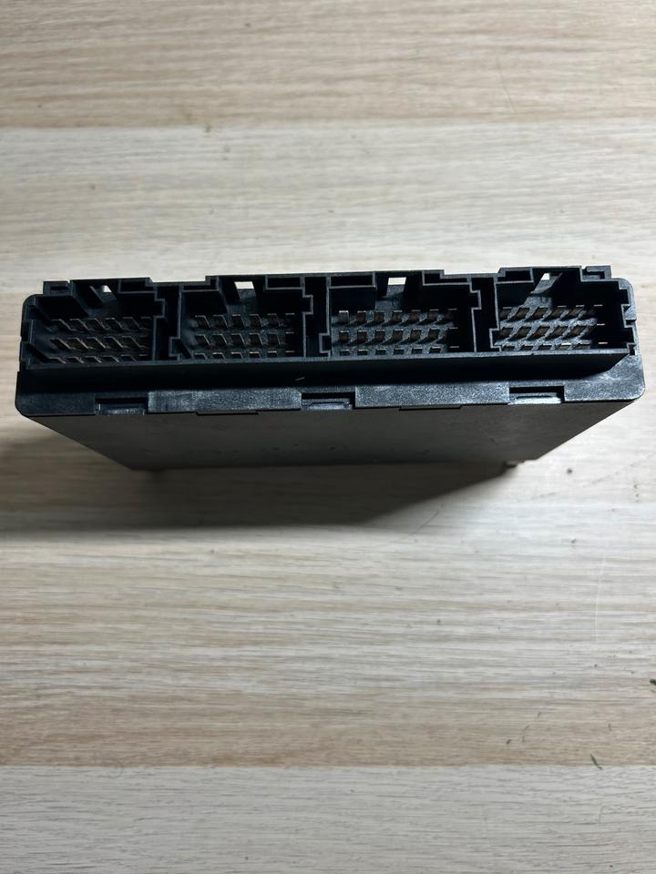 Mercedes VDO Elektronik CPC FR Steuergerät A0024462602 - Styreenhet for Lastebil: bilde 3 Mercedes VDO Elektronik CPC FR Steuergerät A0024462602 - Styreenhet for Lastebil: bilde 3