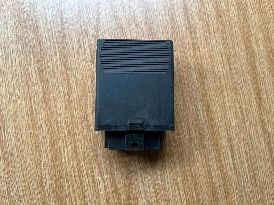 Mercedes W638 Vito Steuergerät Blinkermodul Relais 0165452332 - Styreenhet for Lastebil: bilde 4 Mercedes W638 Vito Steuergerät Blinkermodul Relais 0165452332 - Styreenhet for Lastebil: bilde 4