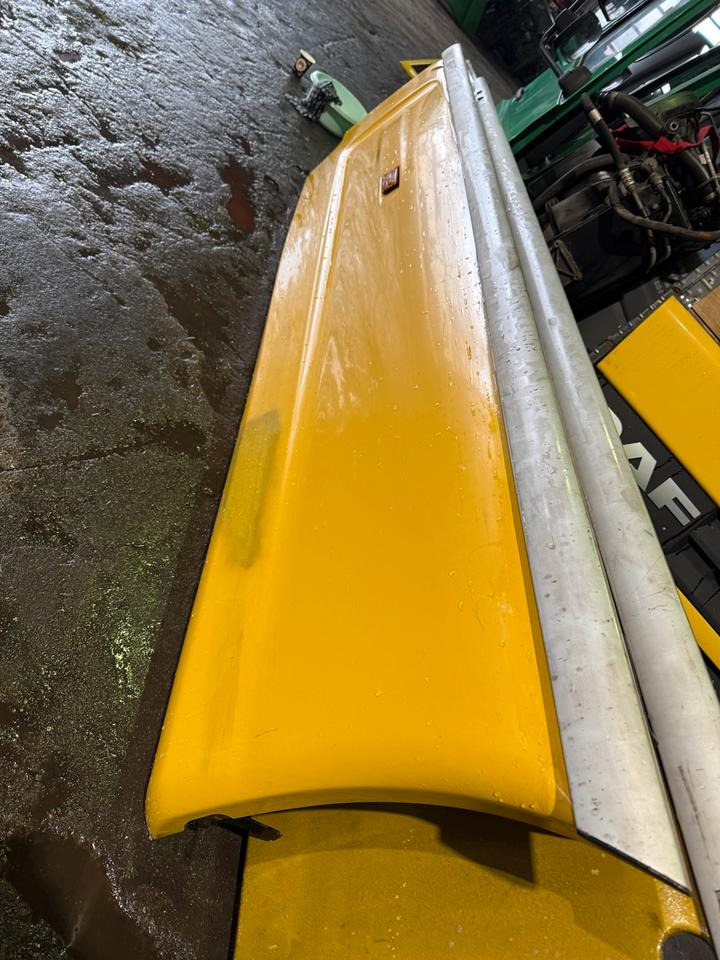 DAF XF 105.460 Seitenspoiler Links & Rechts - Reservedeler: bilde 3 DAF XF 105.460 Seitenspoiler Links & Rechts - Reservedeler: bilde 3