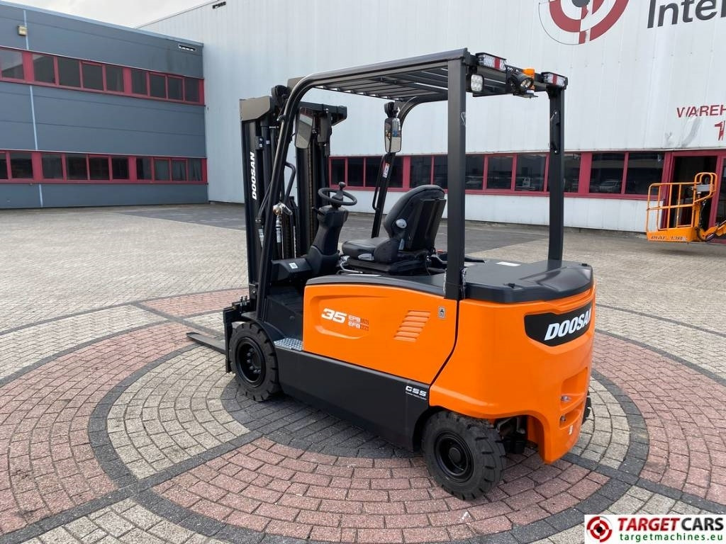 Doosan B35X-7 Electric Forklift 3.5T Triplex-438cm Unused - El-truck: bilde 4 Doosan B35X-7 Electric Forklift 3.5T Triplex-438cm Unused - El-truck: bilde 4