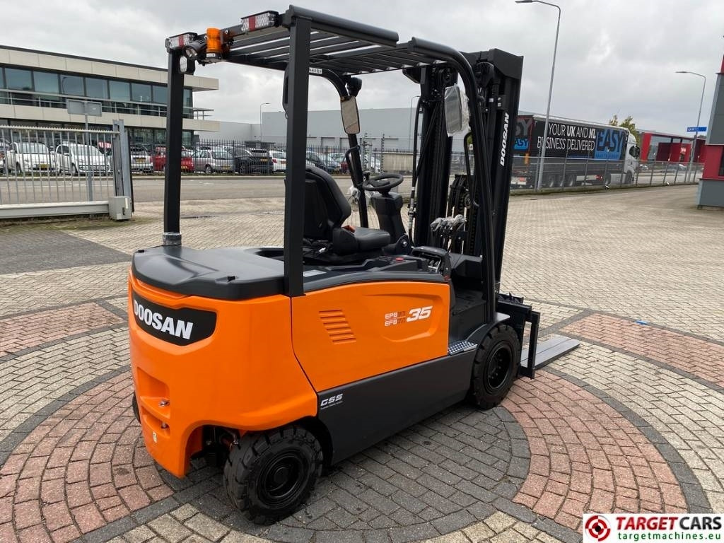 Doosan B35X-7 Plus Electric Forklift 3.5T Triplex-482cm - El-truck: bilde 4 Doosan B35X-7 Plus Electric Forklift 3.5T Triplex-482cm - El-truck: bilde 4