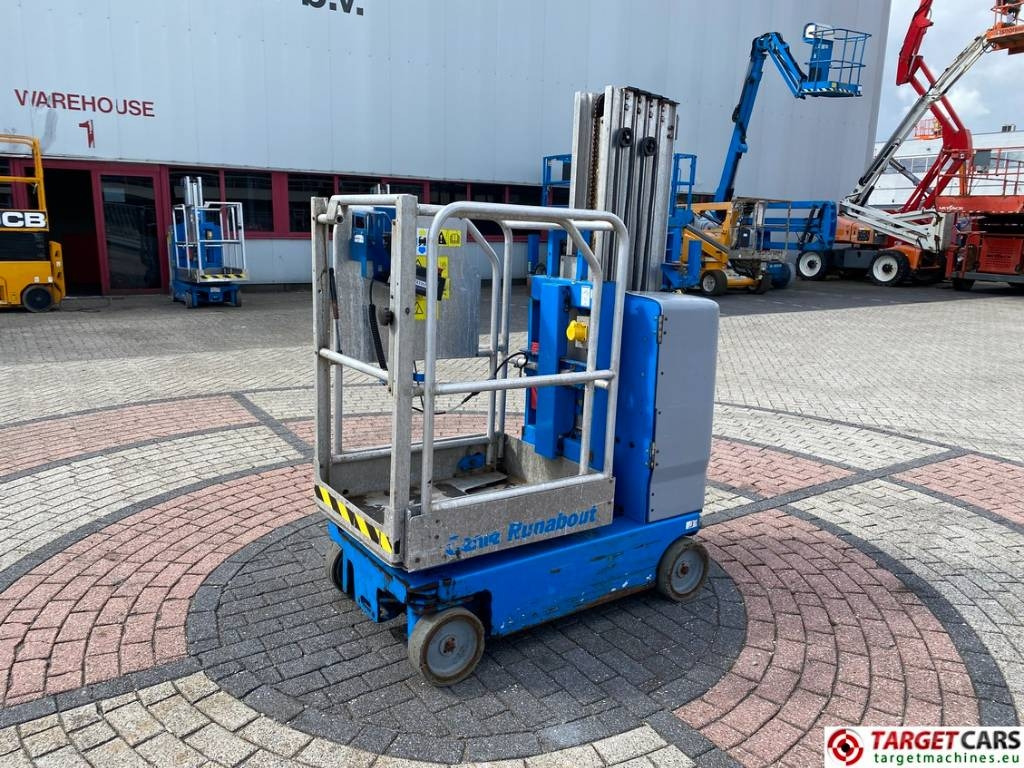 Genie GR-20 RunAbout Electric Vertical Mast Lift 802cm  - Mastlift: bilde 1 Genie GR-20 RunAbout Electric Vertical Mast Lift 802cm  - Mastlift: bilde 1