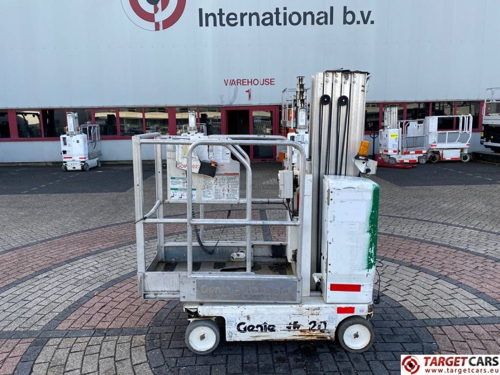 Genie GR-20 RunAbout Electric Vertical Mast Lift 802cm - Mastlift: bilde 5 Genie GR-20 RunAbout Electric Vertical Mast Lift 802cm - Mastlift: bilde 5