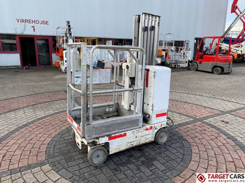 Genie GR-20 RunAbout Electric Vertical Mast Lift 802cm - Mastlift: bilde 1 Genie GR-20 RunAbout Electric Vertical Mast Lift 802cm - Mastlift: bilde 1