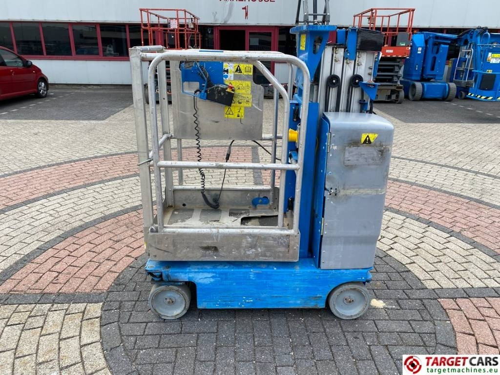 Genie GR15 RunAbout Electric Vertical Mast Lift 652cm - Mastlift: bilde 5 Genie GR15 RunAbout Electric Vertical Mast Lift 652cm - Mastlift: bilde 5