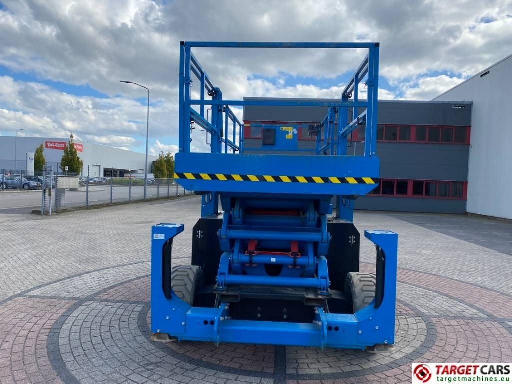 Leie Genie GS-4390 RT LPG 4x4 Scissor Work Lift 1511cm  Genie GS-4390 RT LPG 4x4 Scissor Work Lift 1511cm: bilde 38