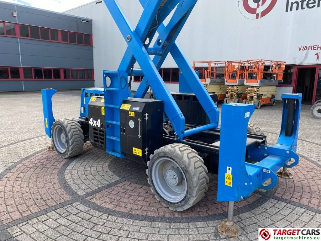 Leie Genie GS-4390 RT LPG 4x4 Scissor Work Lift 1511cm  Genie GS-4390 RT LPG 4x4 Scissor Work Lift 1511cm: bilde 35