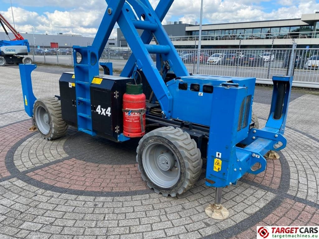 Leie Genie GS-4390 RT LPG 4x4 Scissor Work Lift 1511cm  Genie GS-4390 RT LPG 4x4 Scissor Work Lift 1511cm: bilde 32