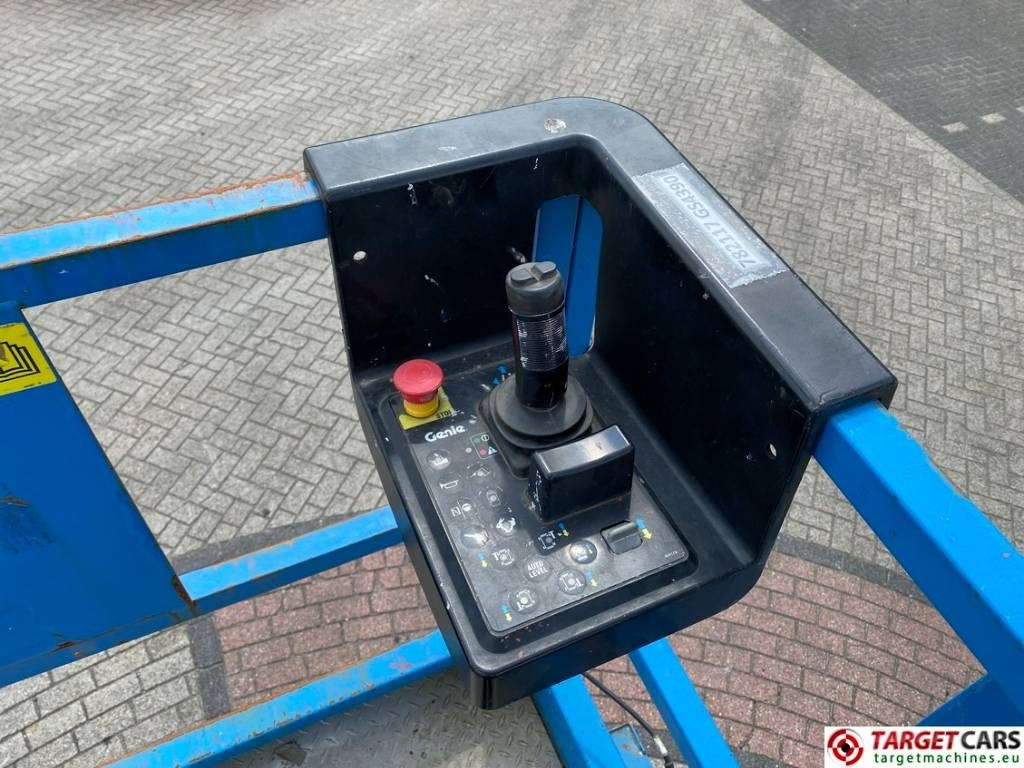 Sakselift Genie GS-4390 RT LPG 4x4 Scissor Work Lift 1511cm: bilde 9
