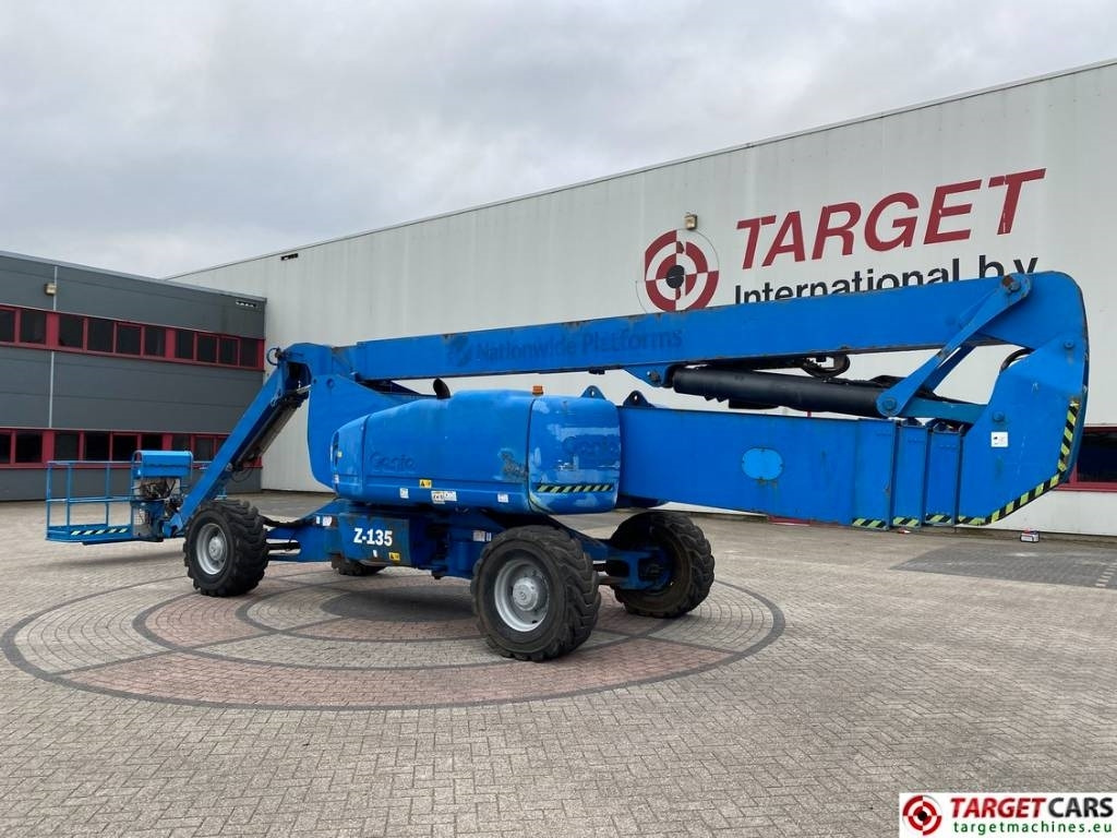 Genie Z-135/70 Articulated 4x4x4 Diesel Boom Lift 4315cm - Bomlift: bilde 4 Genie Z-135/70 Articulated 4x4x4 Diesel Boom Lift 4315cm - Bomlift: bilde 4