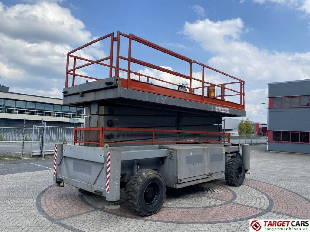 Holland Lift Combistar M-250DL27 diesel scissor worklift 27.20M - Sakselift: bilde 3 Holland Lift Combistar M-250DL27 diesel scissor worklift 27.20M - Sakselift: bilde 3