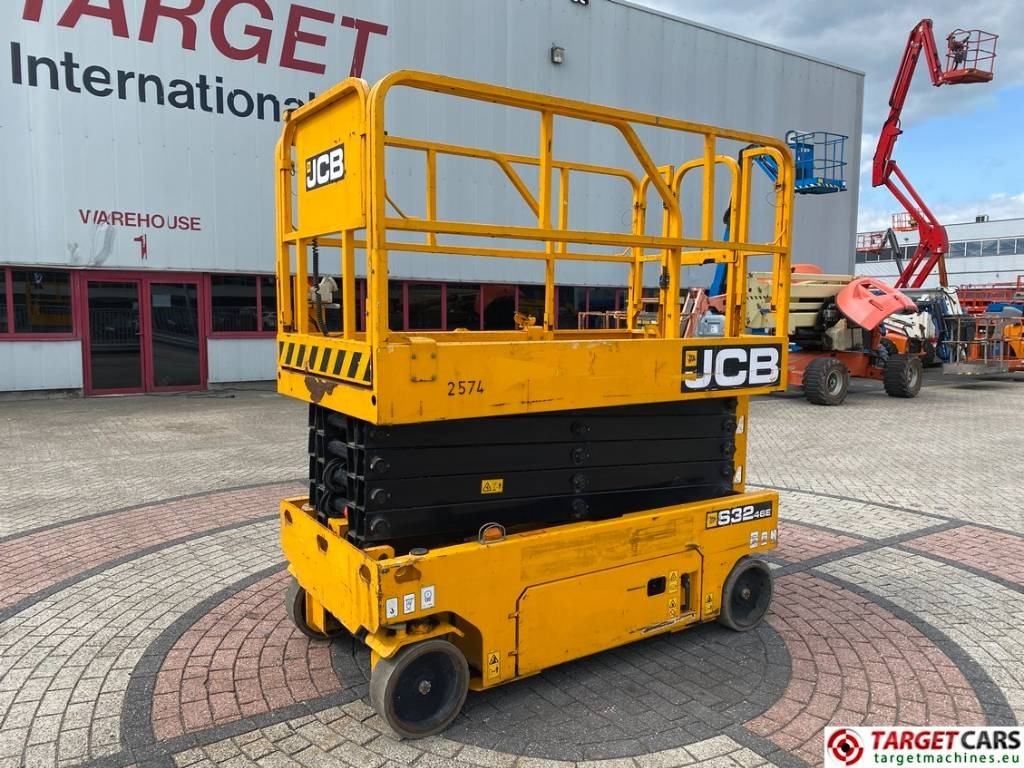 JCB S3246E Electric Scissor Work Lift 1200cm - Sakselift: bilde 1 JCB S3246E Electric Scissor Work Lift 1200cm - Sakselift: bilde 1