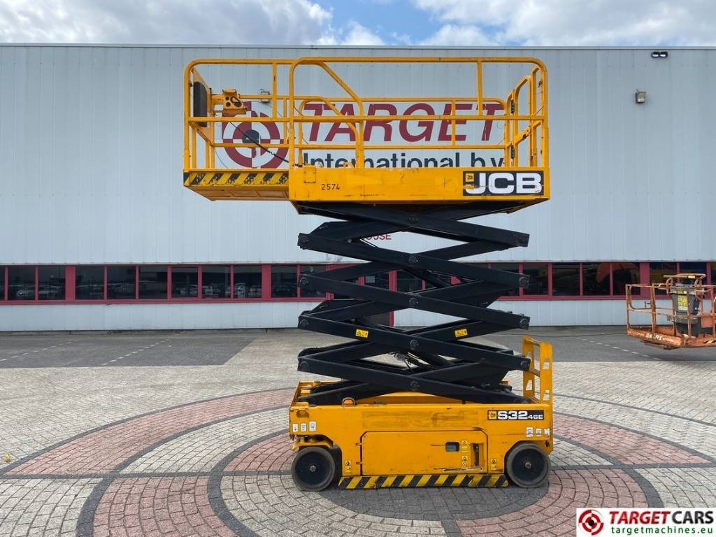 JCB S3246E Electric Scissor Work Lift 1200cm - Sakselift: bilde 5 JCB S3246E Electric Scissor Work Lift 1200cm - Sakselift: bilde 5
