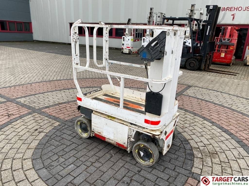JLG 1230ES Electric Vertical Mast Work Lift 566cm - Mastlift: bilde 4 JLG 1230ES Electric Vertical Mast Work Lift 566cm - Mastlift: bilde 4
