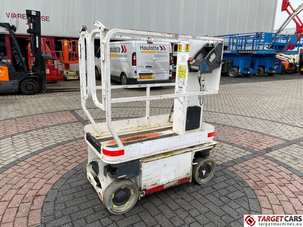 JLG 1230ES Electric Vertical Mast Work Lift 566cm - Mastlift: bilde 1 JLG 1230ES Electric Vertical Mast Work Lift 566cm - Mastlift: bilde 1
