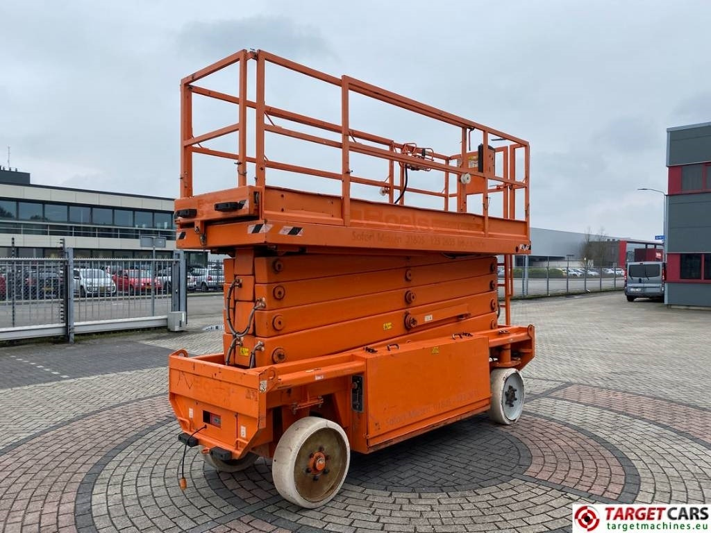 JLG 153-12 Liftlux Electric Scissor Work Lift 1730cm - Sakselift: bilde 3 JLG 153-12 Liftlux Electric Scissor Work Lift 1730cm - Sakselift: bilde 3