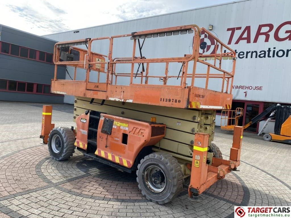 JLG 4394RT Diesel 4x4 Scissor Work Lift 1511cm - Sakselift: bilde 4 JLG 4394RT Diesel 4x4 Scissor Work Lift 1511cm - Sakselift: bilde 4