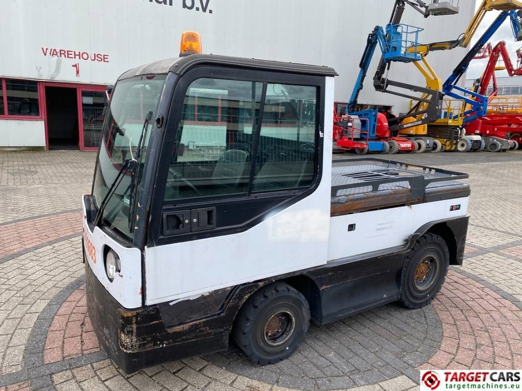 Linde P250 Tow Tug Truck Tractor Electric 80V max 25T - Kommunale traktor: bilde 1 Linde P250 Tow Tug Truck Tractor Electric 80V max 25T - Kommunale traktor: bilde 1