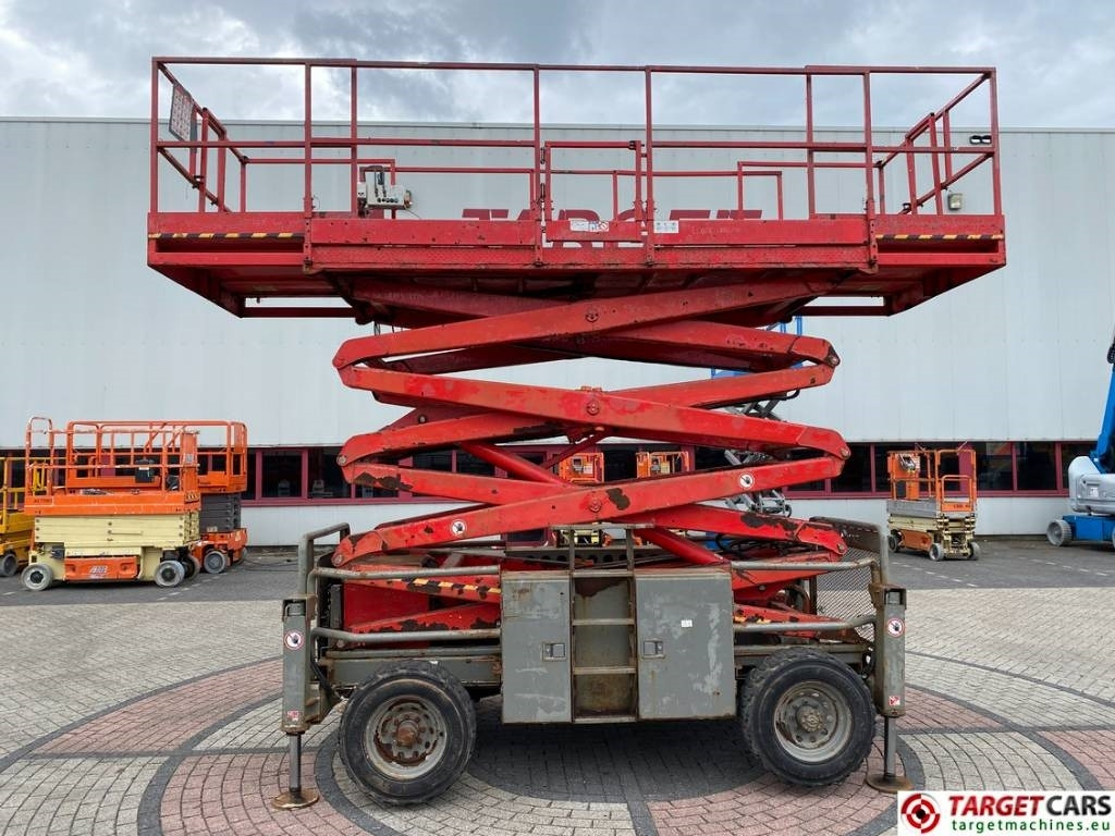 SkyJack SJ8841RT Diesel 4x4 Scissor Work Lift 1430cm - Sakselift: bilde 5 SkyJack SJ8841RT Diesel 4x4 Scissor Work Lift 1430cm - Sakselift: bilde 5