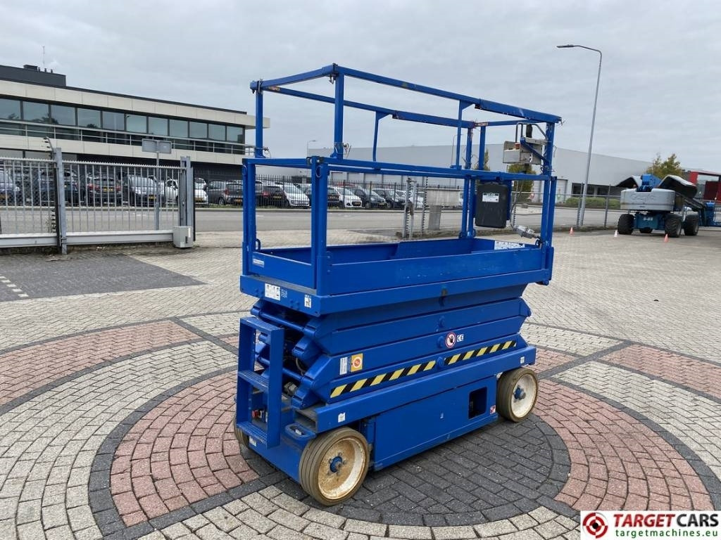 SkyJack SJIII-3226 Electric 3226 Scissor Work Lift 990cm - Sakselift: bilde 3 SkyJack SJIII-3226 Electric 3226 Scissor Work Lift 990cm - Sakselift: bilde 3