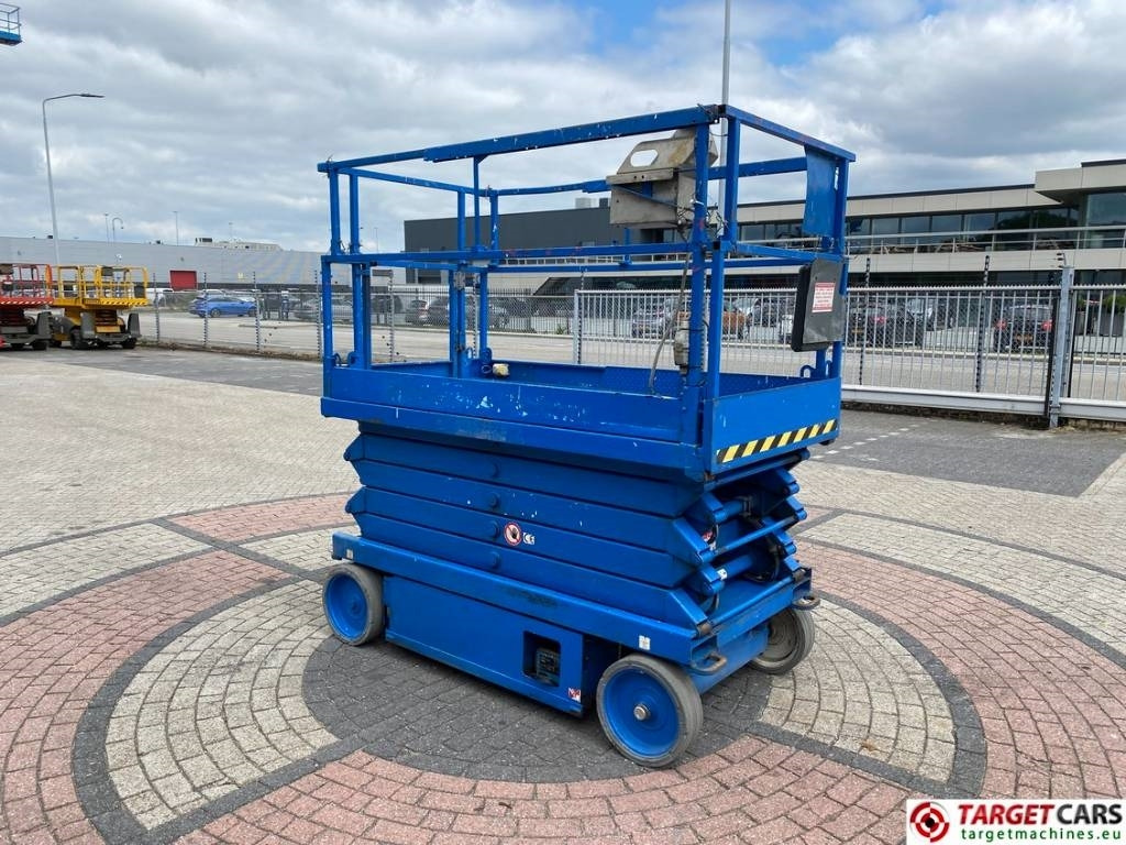SkyJack SJIII-4632 Electric 4632 Scissor Work Lift 1170cm - Sakselift: bilde 2 SkyJack SJIII-4632 Electric 4632 Scissor Work Lift 1170cm - Sakselift: bilde 2