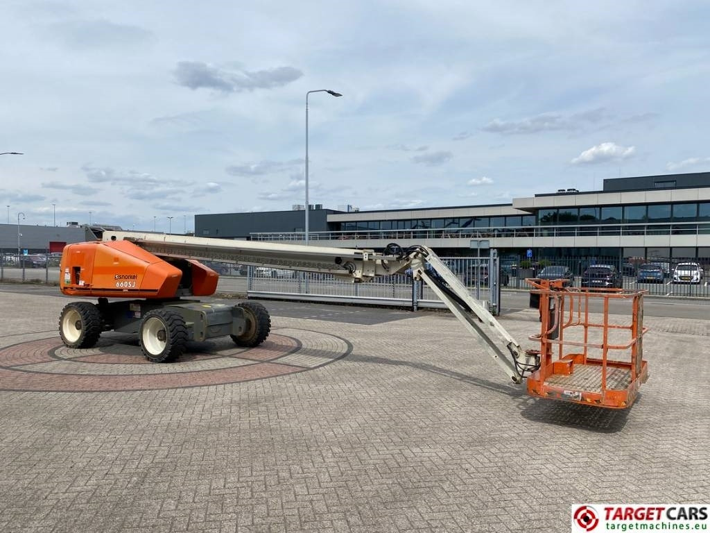 Snorkel 660SJ Telescopic 4x4 Diesel Boom Work Lift 2230cm - Teleskoplift: bilde 2 Snorkel 660SJ Telescopic 4x4 Diesel Boom Work Lift 2230cm - Teleskoplift: bilde 2