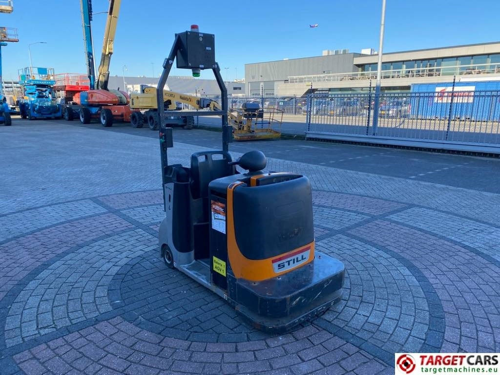Still CX-T Electric TowTruck Tractor 24V 4000KG Capacity - Elektrisk trekkvogn: bilde 2 Still CX-T Electric TowTruck Tractor 24V 4000KG Capacity - Elektrisk trekkvogn: bilde 2