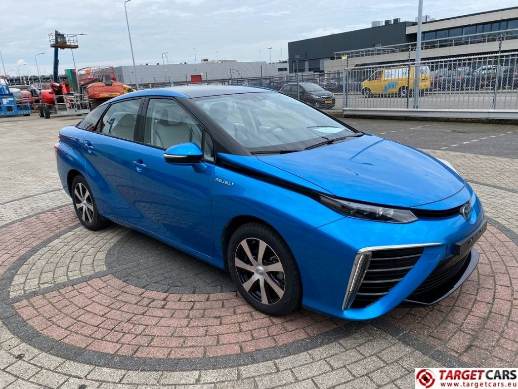 Toyota Mirai FCV HydroGen FuelCell - Personenbil: bilde 3 Toyota Mirai FCV HydroGen FuelCell - Personenbil: bilde 3