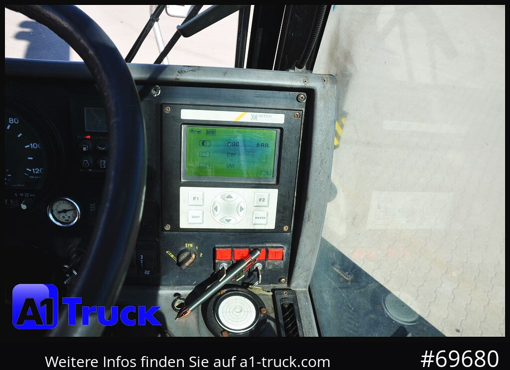 DEMAG AC 40-1 City, Mobilkran, Klappspitze, - Mobilkran: bilde 3 DEMAG AC 40-1 City, Mobilkran, Klappspitze, - Mobilkran: bilde 3