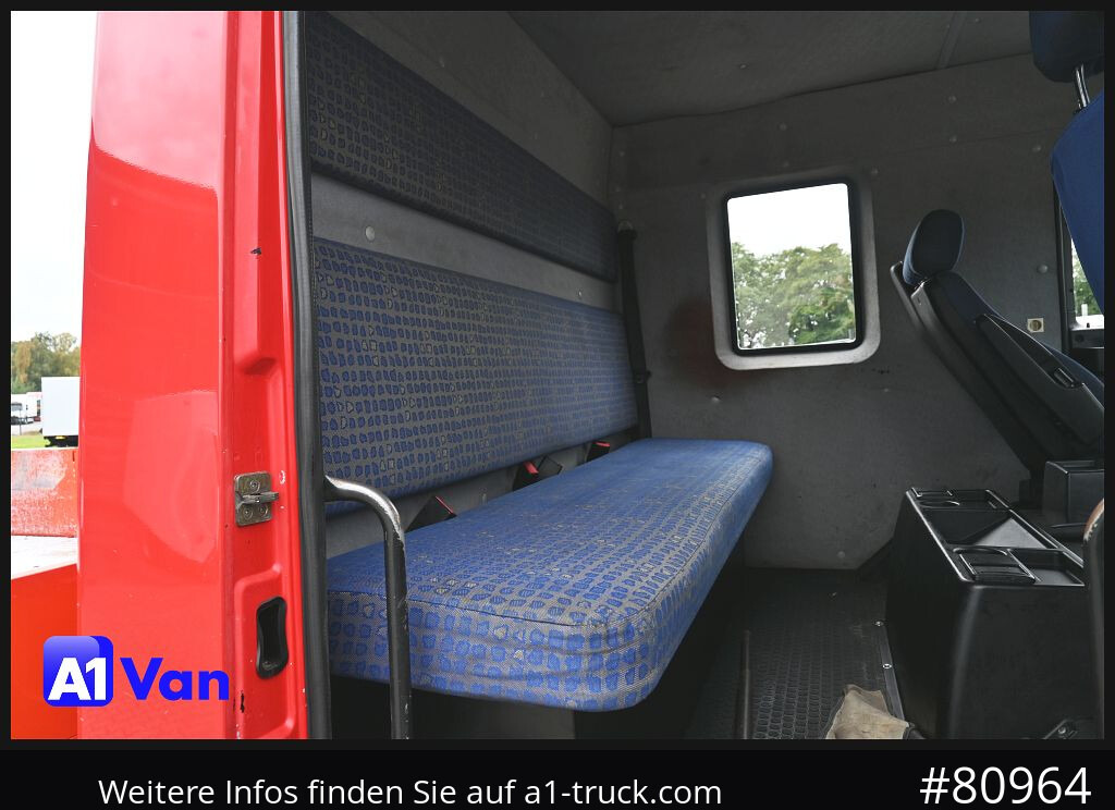 MAN MAN LE 8.180 Pritsche Doka, Automatik, AHK, 6-Sitzer - Varebil med plan, Varebil med dobbelt førerhus: bilde 3 MAN MAN LE 8.180 Pritsche Doka, Automatik, AHK, 6-Sitzer - Varebil med plan, Varebil med dobbelt førerhus: bilde 3