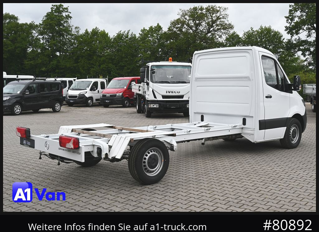 Leie MERCEDES-BENZ Sprinter 317 CDI Fahrgestell, NEU, Klima, Tempomat MERCEDES-BENZ Sprinter 317 CDI Fahrgestell, NEU, Klima, Tempomat: bilde 9