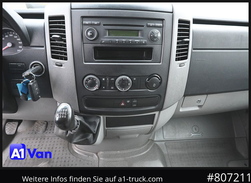 VOLKSWAGEN Crafter 35 L2H2 Kastenwagen, Klima, AHK - Kassebil: bilde 4 VOLKSWAGEN Crafter 35 L2H2 Kastenwagen, Klima, AHK - Kassebil: bilde 4