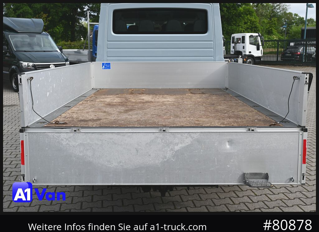VOLKSWAGEN Crafter 35 Pritsche Doka, AHK, 7-Sitzer - Varebil med plan, Varebil med dobbelt førerhus: bilde 2 VOLKSWAGEN Crafter 35 Pritsche Doka, AHK, 7-Sitzer - Varebil med plan, Varebil med dobbelt førerhus: bilde 2