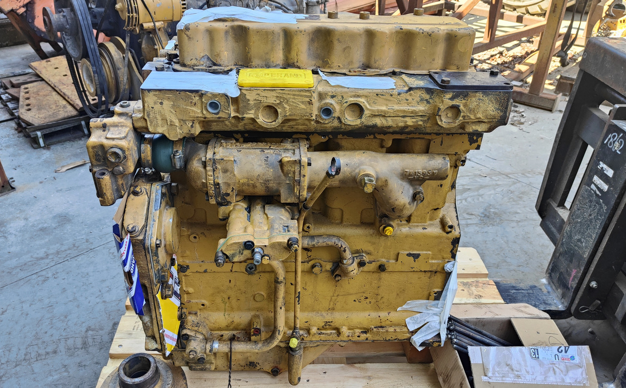 Caterpillar 3304 DI - Motor og deler for Bygg og anlegg: bilde 1 Caterpillar 3304 DI - Motor og deler for Bygg og anlegg: bilde 1