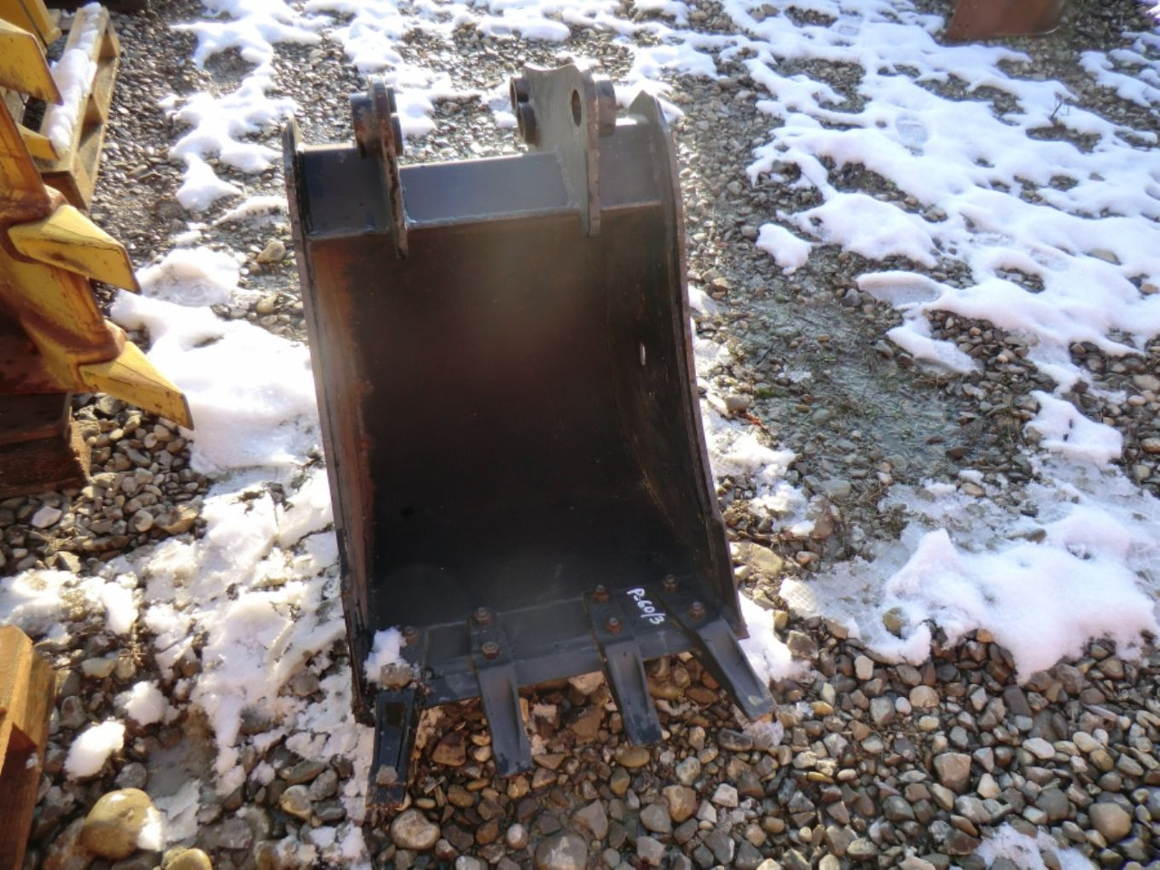 Caterpillar 428 Benna con denti per retroescavaore terna, larghezza mm 600, peso kg 170, anno di costruzione 03/06. - Gravemaskinskuffe: bilde 5 Caterpillar 428 Benna con denti per retroescavaore terna, larghezza mm 600, peso kg 170, anno di costruzione 03/06. - Gravemaskinskuffe: bilde 5