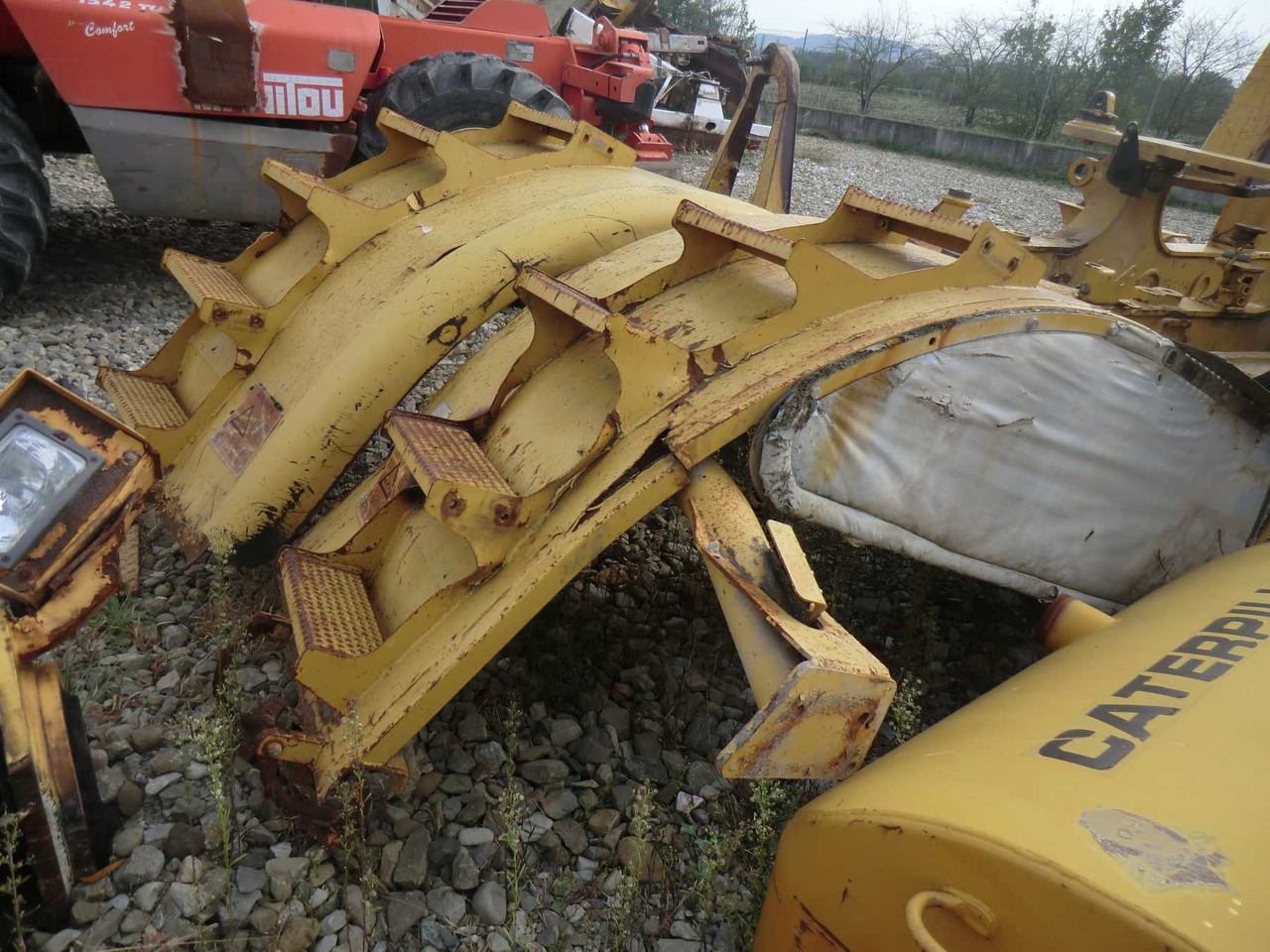 Caterpillar 735 Parafango anteriore destro e sinistro. - Fløy for Bygg og anlegg: bilde 5 Caterpillar 735 Parafango anteriore destro e sinistro. - Fløy for Bygg og anlegg: bilde 5