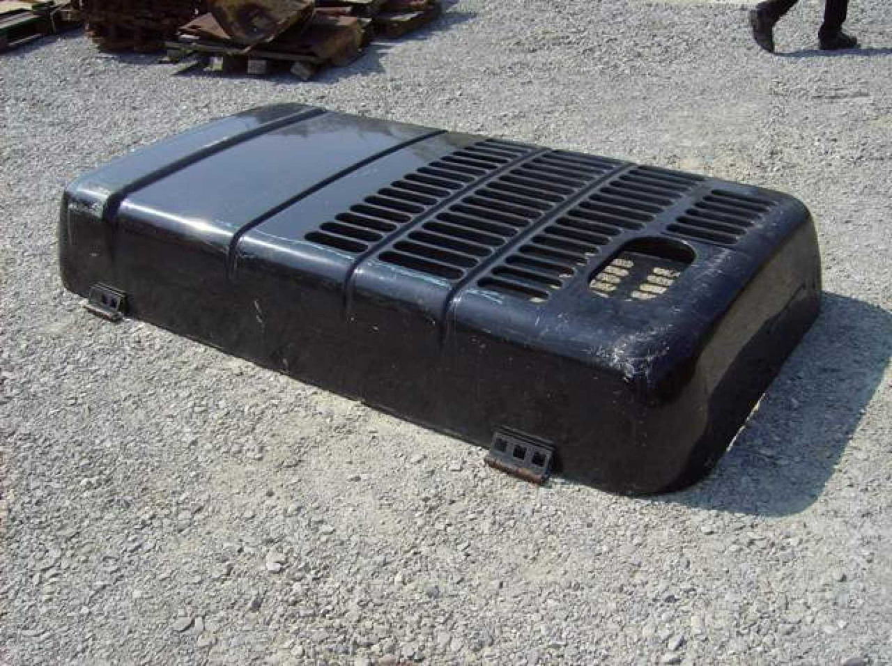 Caterpillar serie 3 Cofani - Panser for Bygg og anlegg: bilde 5 Caterpillar serie 3 Cofani - Panser for Bygg og anlegg: bilde 5