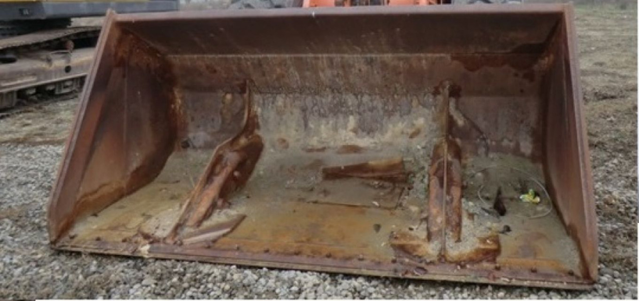 FIAT HITACHI W270 Benna ad alto ribaltamento, completo di salvatagliente. - Lasterskuffe: bilde 2 FIAT HITACHI W270 Benna ad alto ribaltamento, completo di salvatagliente. - Lasterskuffe: bilde 2