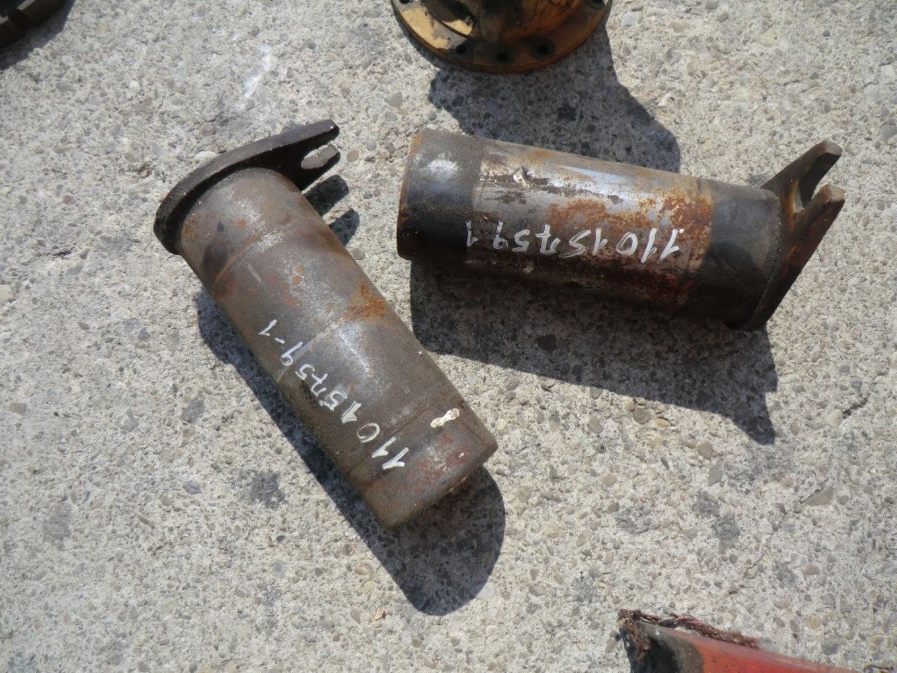 VOLVO L120C PERNO DEL BRACCIO - Karosseri og eksteriør for Bygg og anlegg: bilde 1 VOLVO L120C PERNO DEL BRACCIO - Karosseri og eksteriør for Bygg og anlegg: bilde 1