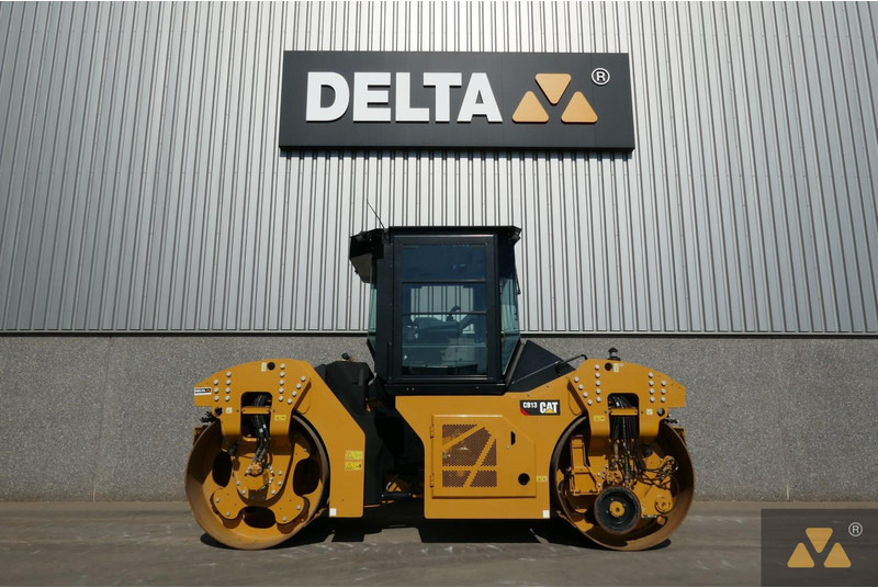 Caterpillar CB13 - Vals: bilde 2 Caterpillar CB13 - Vals: bilde 2