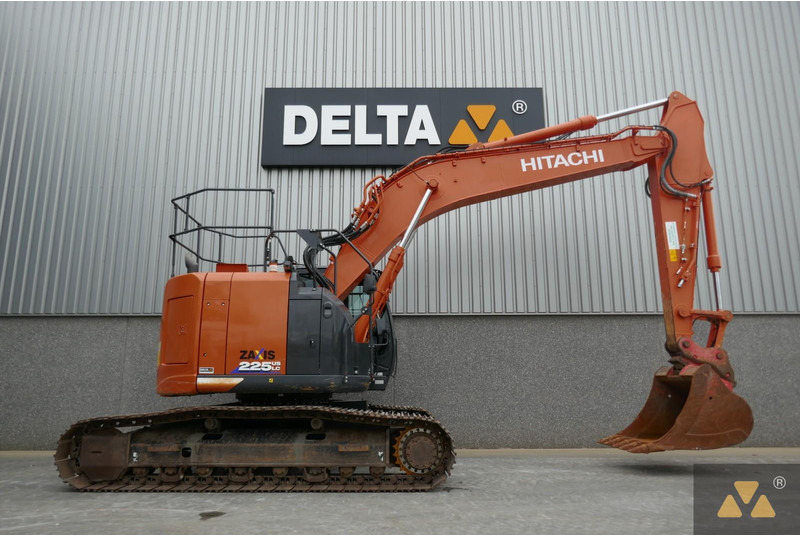 Hitachi ZX225USLC-6 - Beltegraver: bilde 2 Hitachi ZX225USLC-6 - Beltegraver: bilde 2