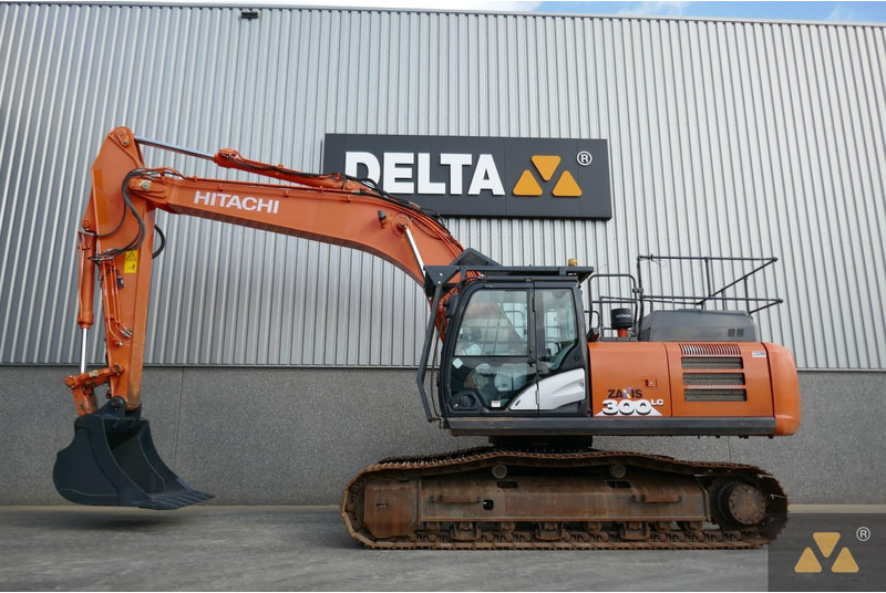 Hitachi ZX300LC-6 - Beltegraver: bilde 1 Hitachi ZX300LC-6 - Beltegraver: bilde 1
