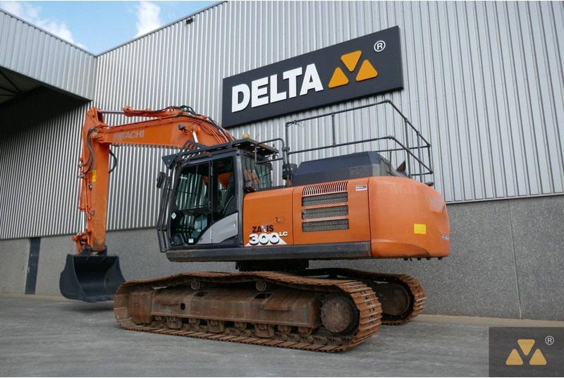 Hitachi ZX300LC-6 - Beltegraver: bilde 4 Hitachi ZX300LC-6 - Beltegraver: bilde 4