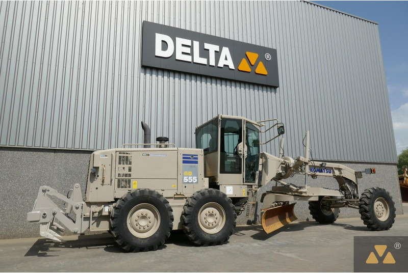 Komatsu GD555-5 Ex-army - Grader: bilde 5 Komatsu GD555-5 Ex-army - Grader: bilde 5