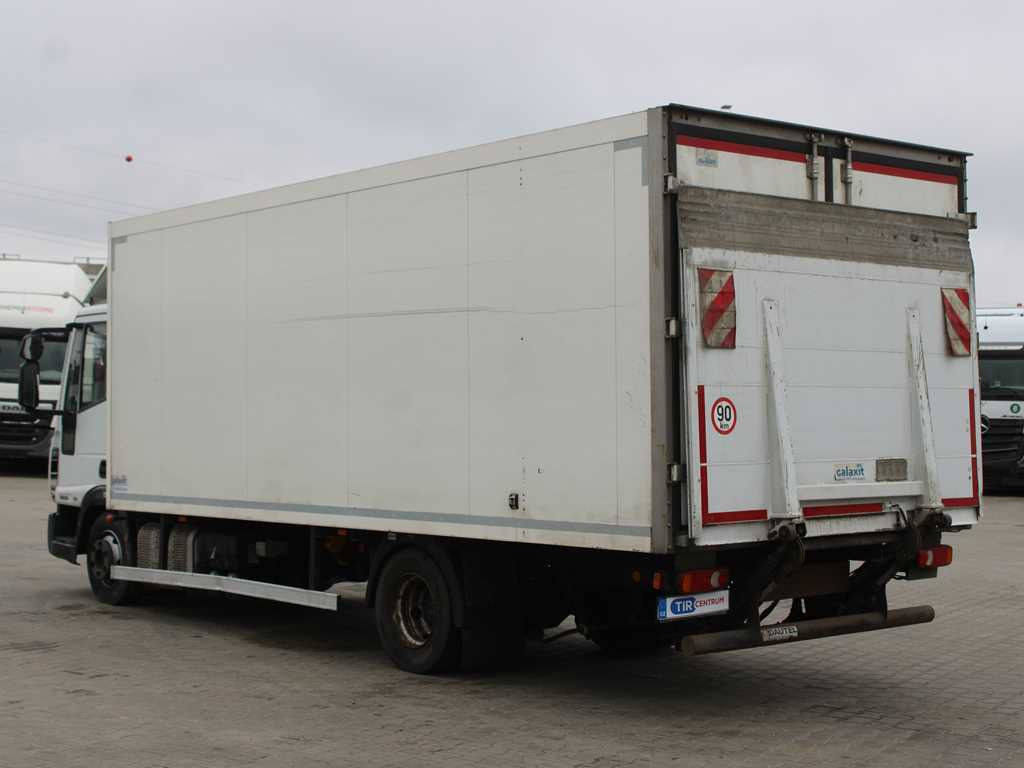 Iveco EUROCARGO 75E19, THERMO KING C - 450e, HYDRAULIC FRONT - Lastebil med kjøl: bilde 5 Iveco EUROCARGO 75E19, THERMO KING C - 450e, HYDRAULIC FRONT - Lastebil med kjøl: bilde 5
