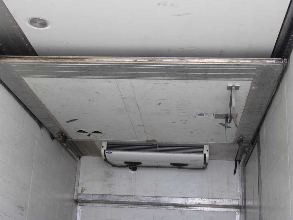 Lastebil med kjøl Scania R 380,TAIL LIFT,TWO CHAMBER.CARRIER SUPRA 850 mt: bilde 9