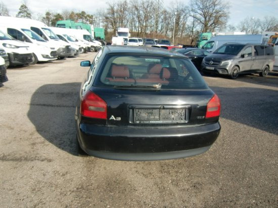 Audi A3 Limousine 1,9 TDI Ersatzteilträger - Personenbil: bilde 4 Audi A3 Limousine 1,9 TDI Ersatzteilträger - Personenbil: bilde 4