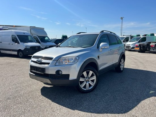 Chevrolet Captiva 3,2 V6 - SUV: bilde 1 Chevrolet Captiva 3,2 V6 - SUV: bilde 1