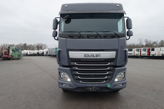 DAF FAT XF 510 mit Penz Ladekran 15Z8.70 inkl. Holzgreifer 6x4 - Tømmerbil: bilde 2 DAF FAT XF 510 mit Penz Ladekran 15Z8.70 inkl. Holzgreifer 6x4 - Tømmerbil: bilde 2