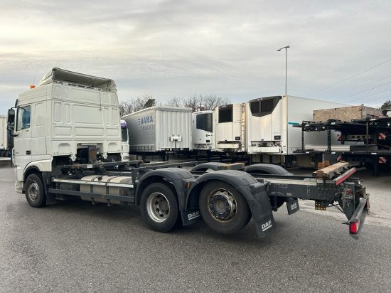 DAF XF 480 FAR BDF Euro 6 Liftachse, Retarder - Container-transport/ Vekselflak lastebil: bilde 4 DAF XF 480 FAR BDF Euro 6 Liftachse, Retarder - Container-transport/ Vekselflak lastebil: bilde 4